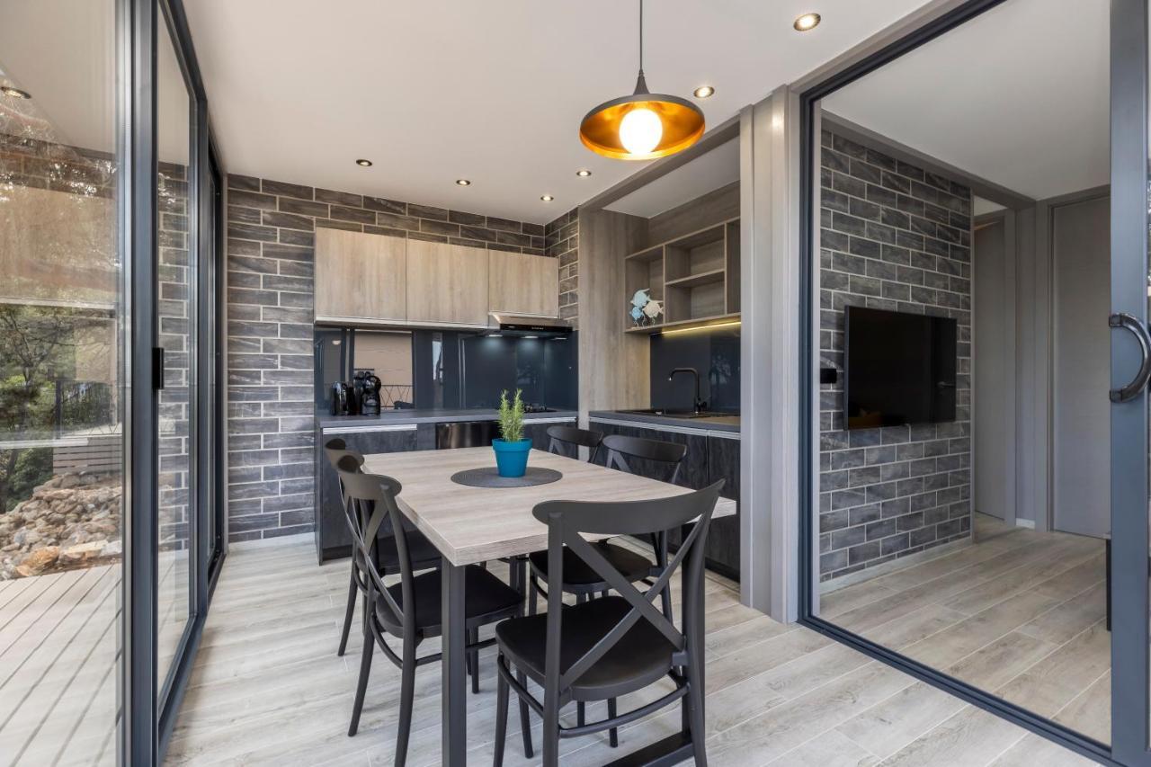 Living Point Mobile Homes Mali Lošinj Exterior foto